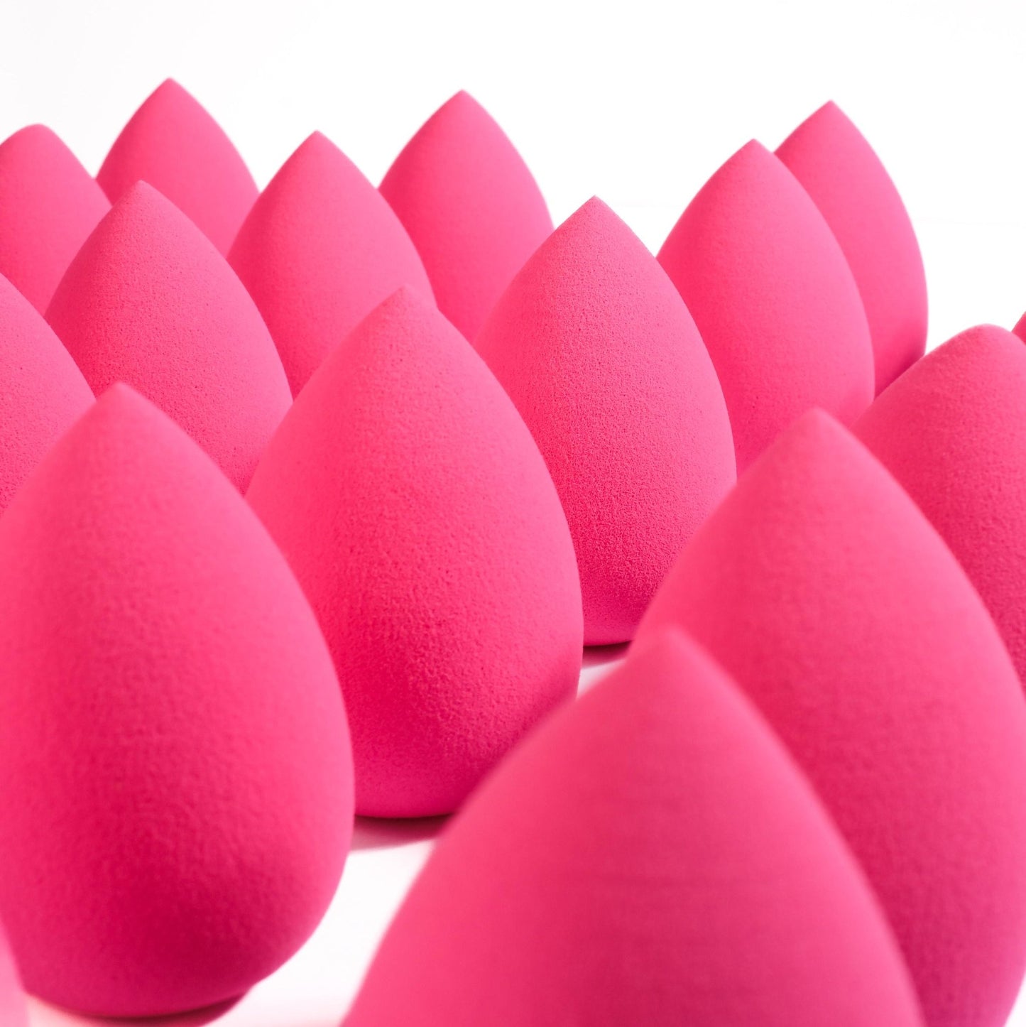 M Makeup Beauty Blender - M Makeup