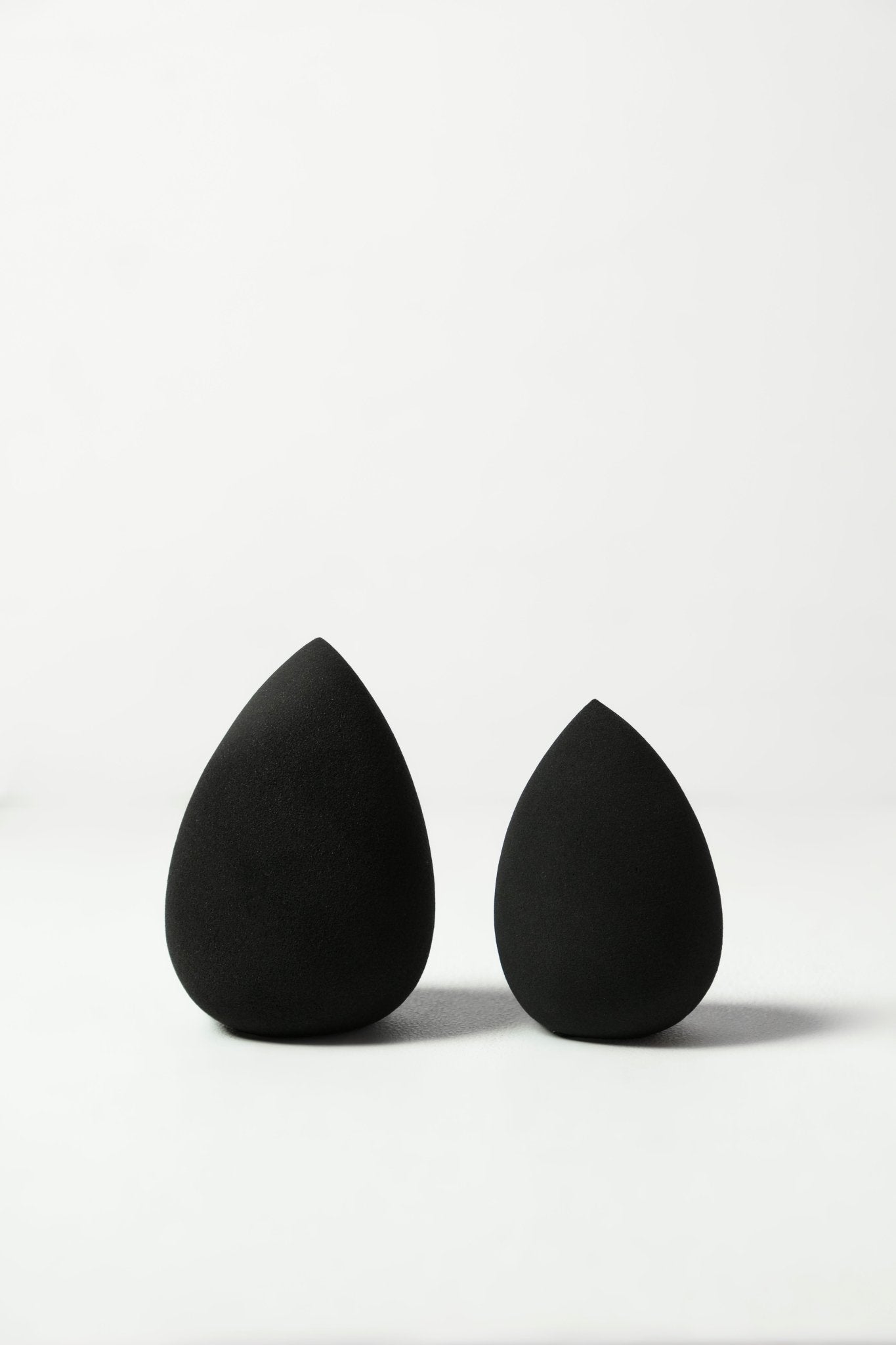 M Makeup Beauty Blender - M Makeup